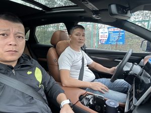 VF 8 chinh phục đường xuyên Việt trong 28 tiếng liên tục